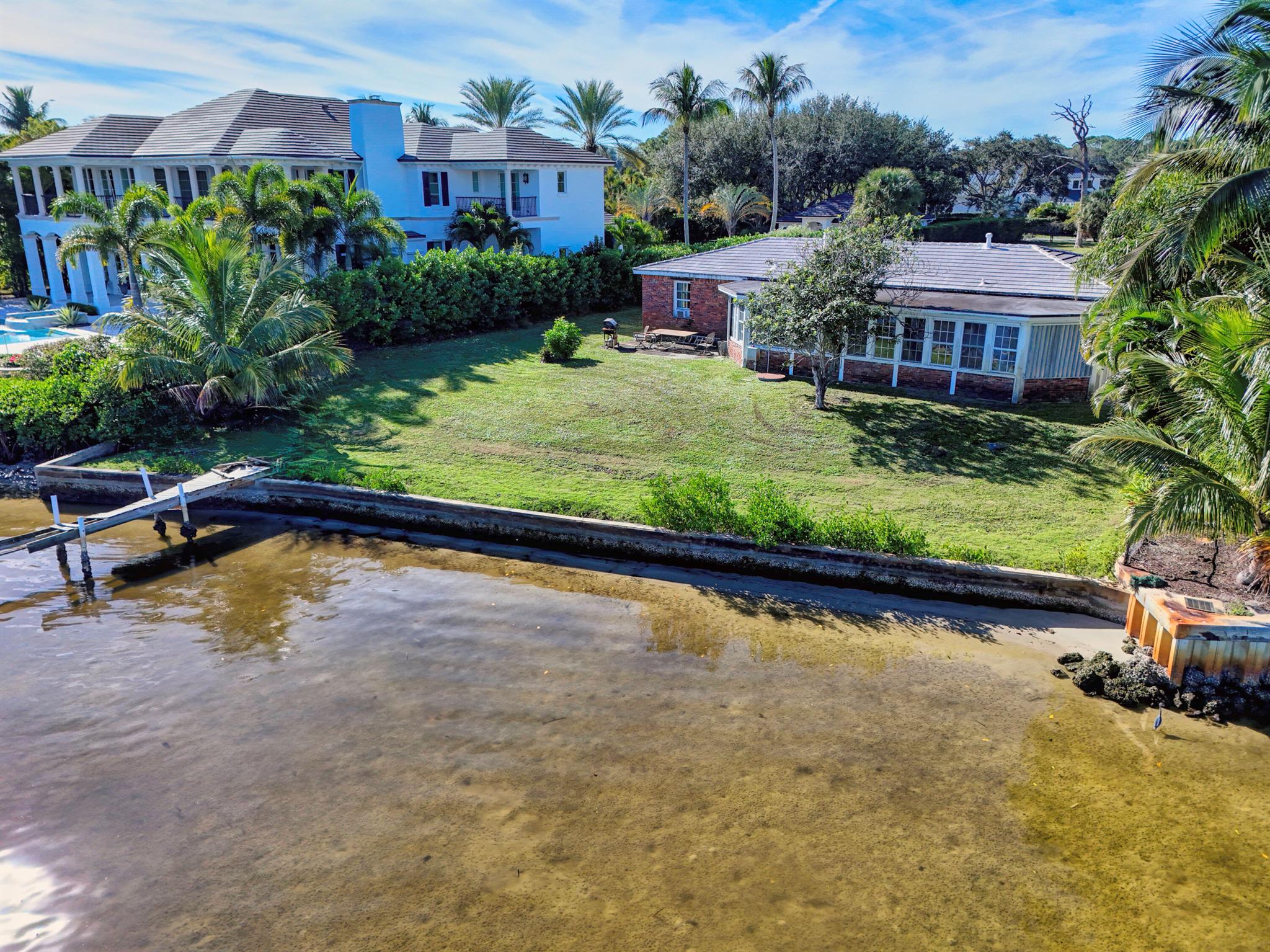 PENNOCK POINT - Land