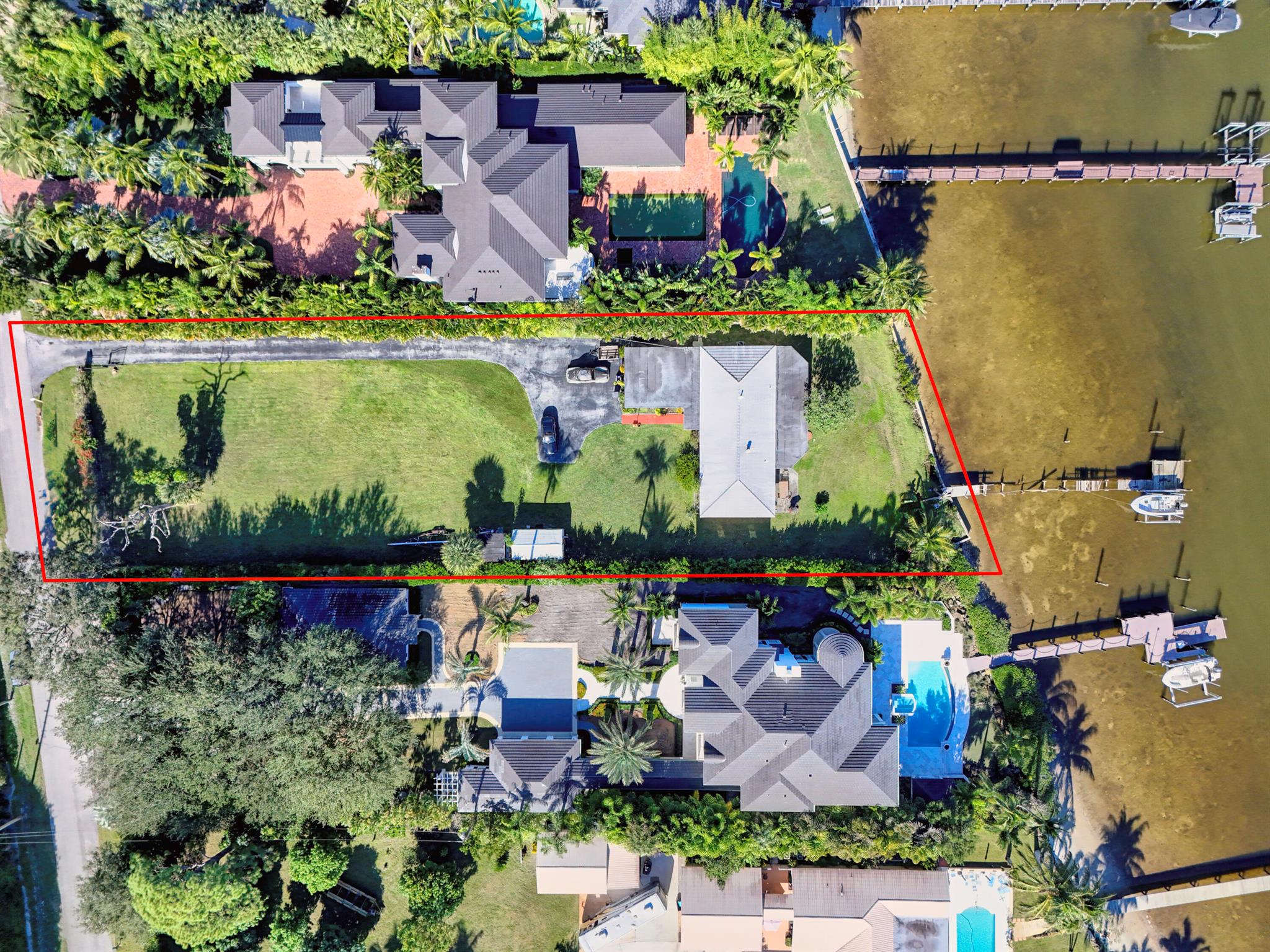 PENNOCK POINT - Land