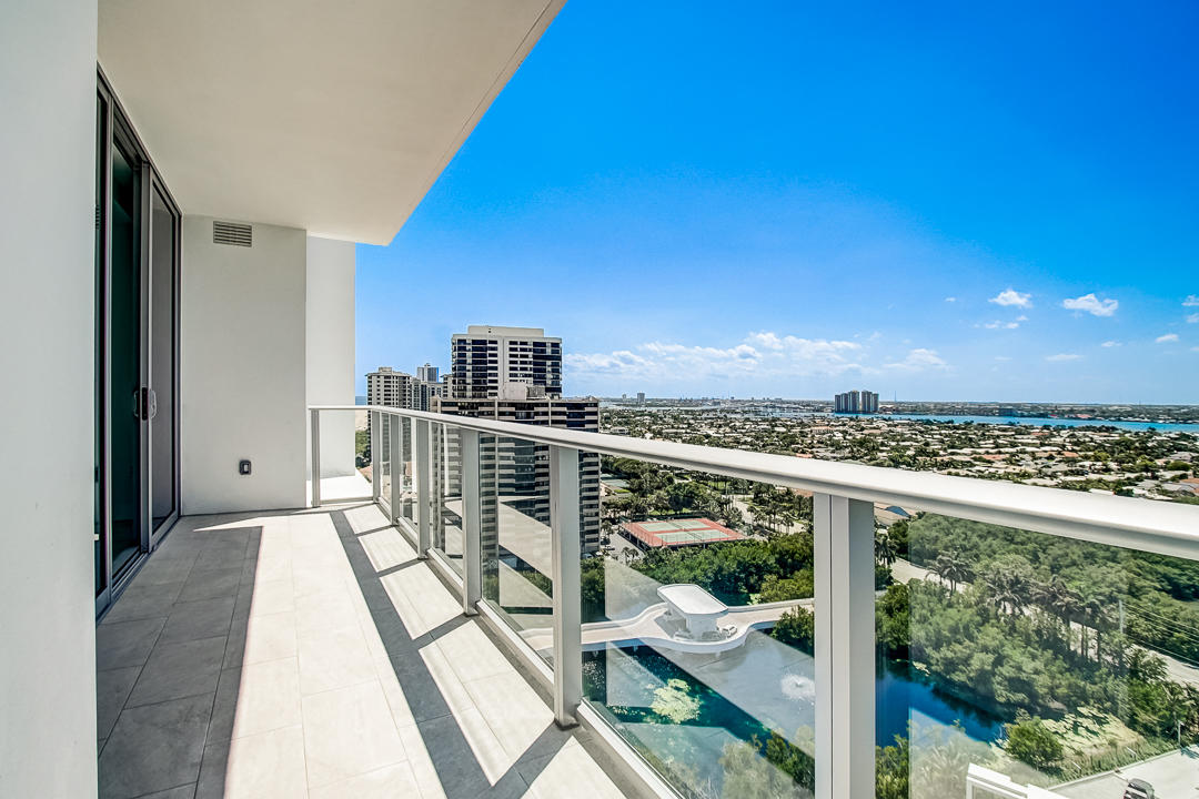 5000 NORTH OCEAN - Residential