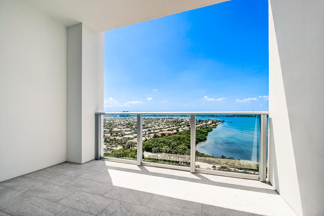 5000 NORTH OCEAN - Residential