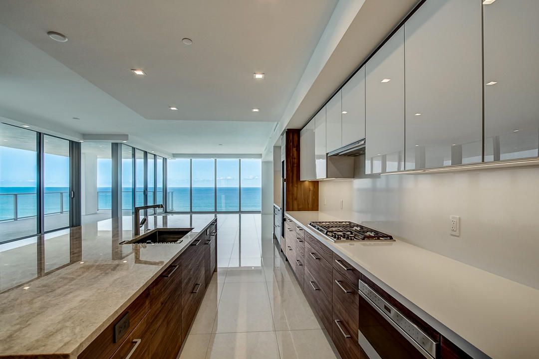 5000 NORTH OCEAN - Residential