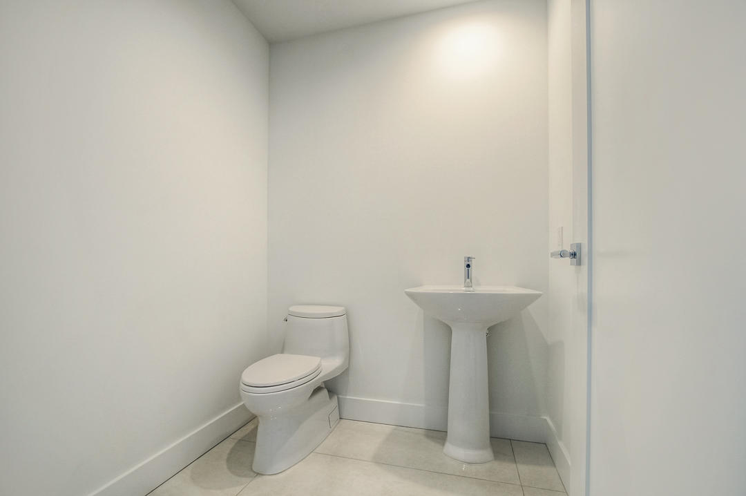 5000 NORTH OCEAN - Residential