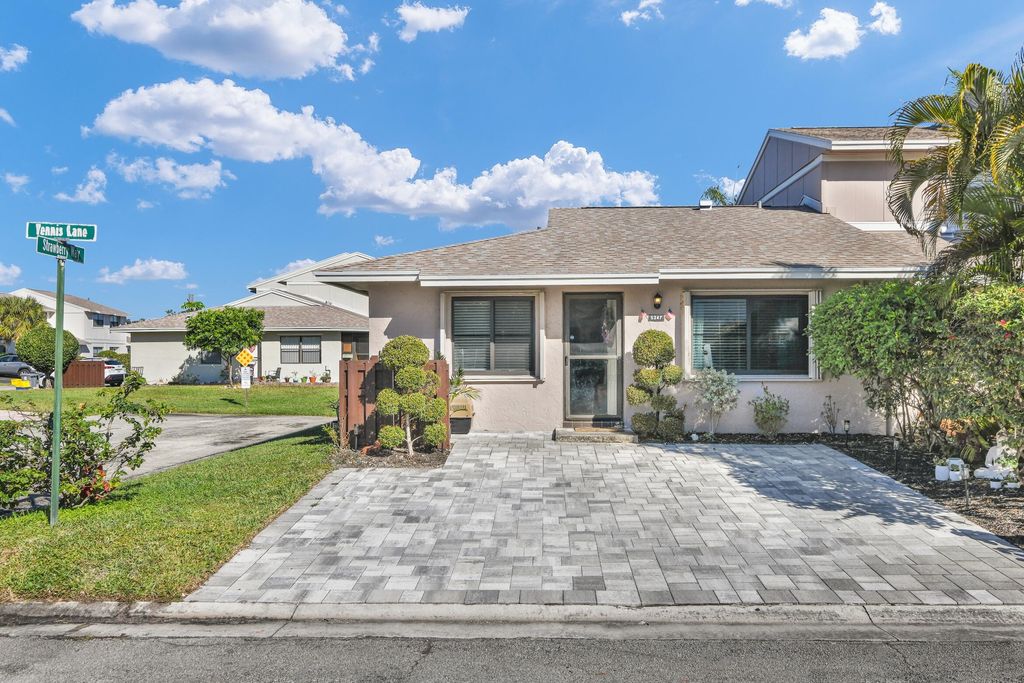 Photo of 5347 Tennis Lane #5347, Delray Beach, FL 33484 (MLS # R11156387)