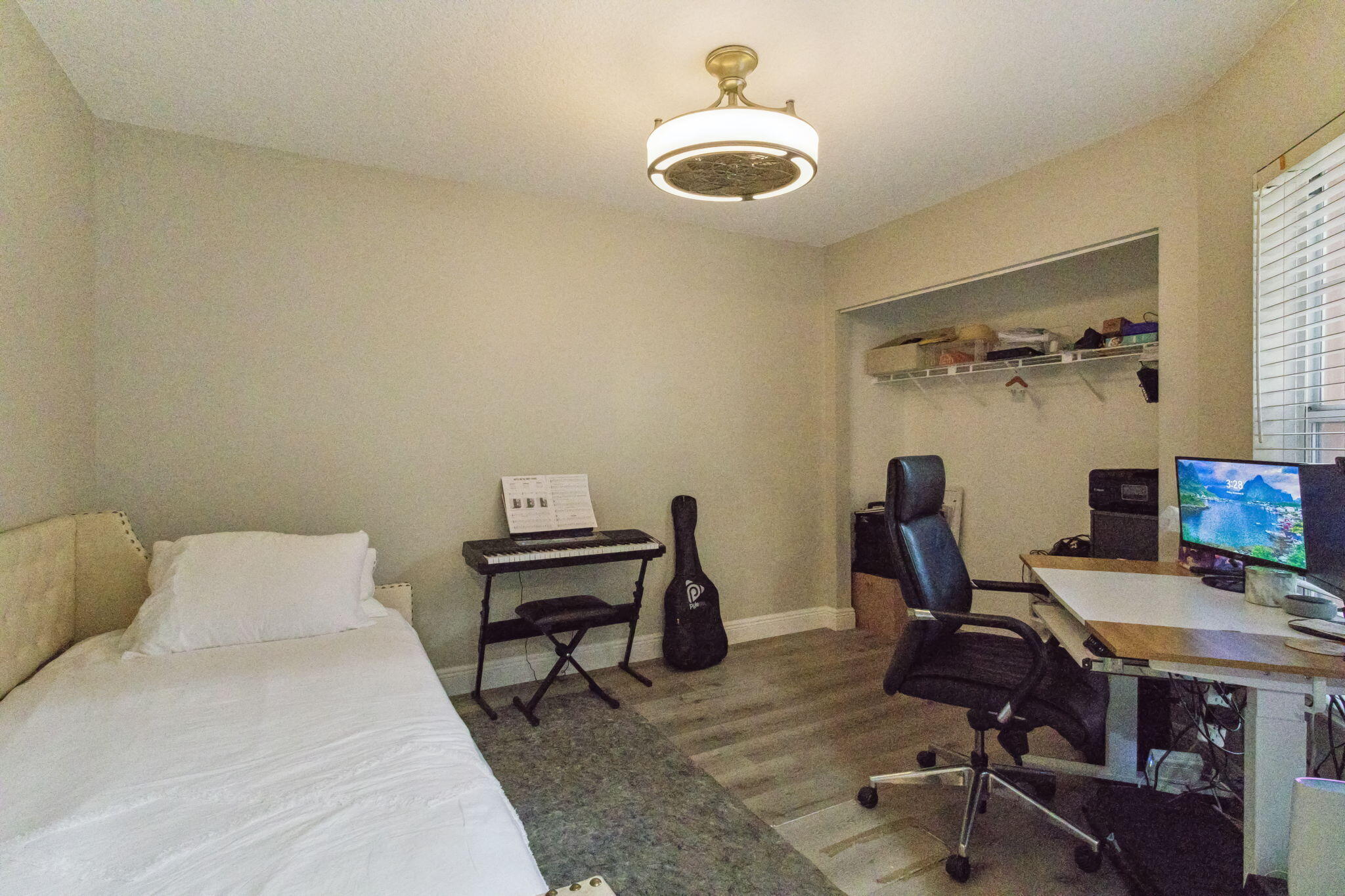 Walden Pond - Residential