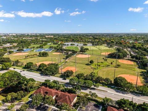 Tiny photo for 9265 NW 9th Court, Plantation, FL 33324 (MLS # B26041374)