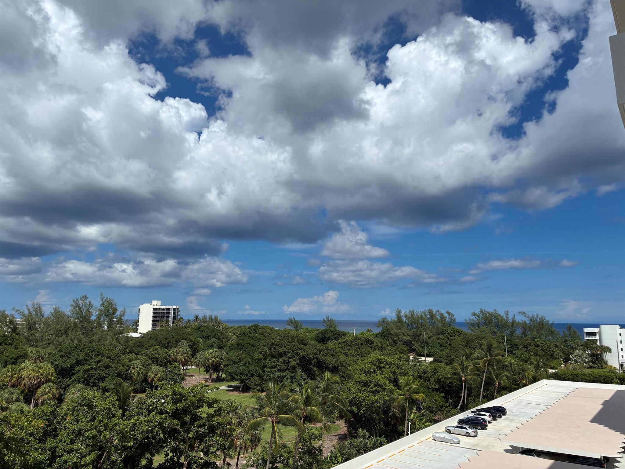 2121 N Ocean Boulevard 806w