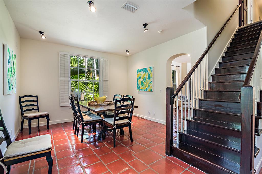 El Encanto IN - Residential