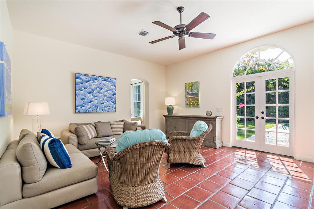 El Encanto IN - Residential