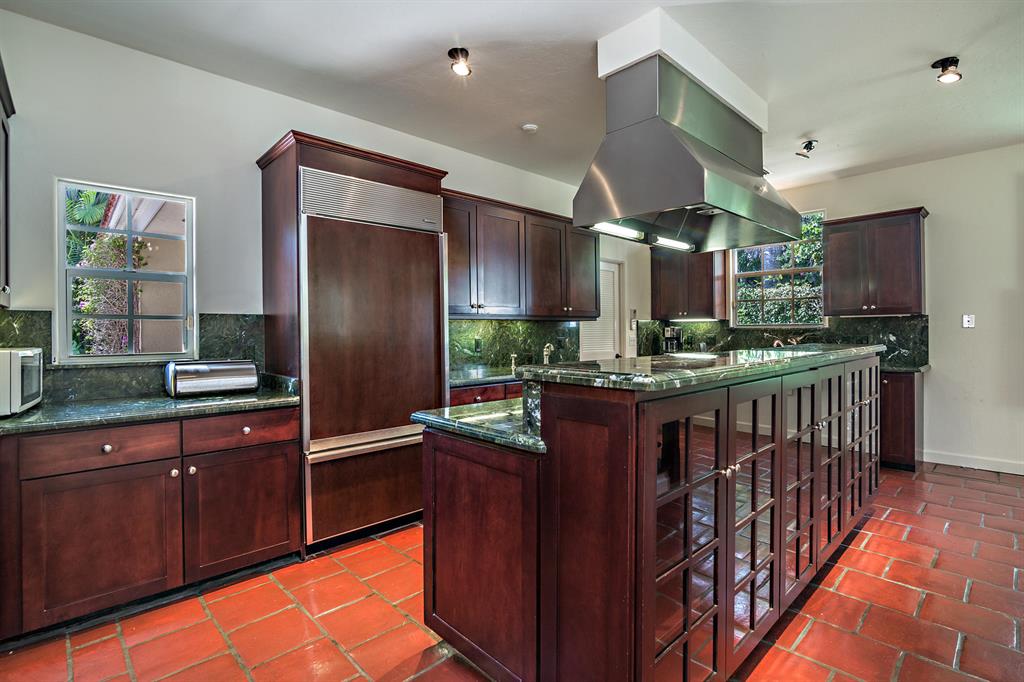 El Encanto IN - Residential