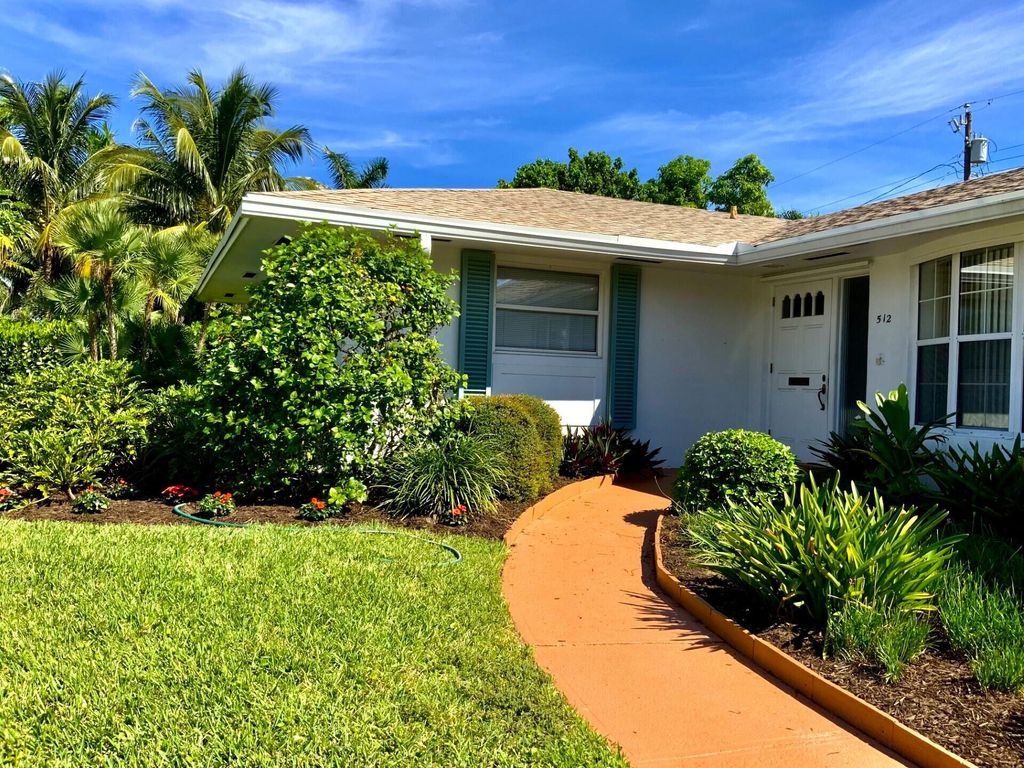 Photo of 512 Captains Road, North Palm Beach, FL 33408 (MLS # R10931601)