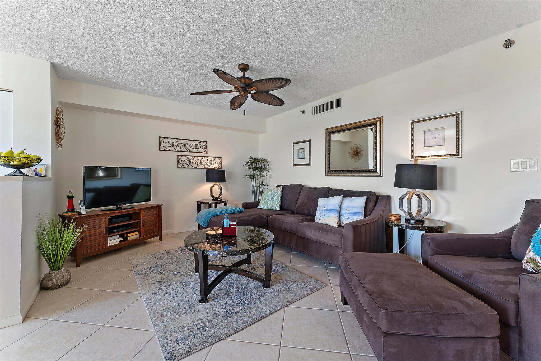 275 Palm Avenue C503