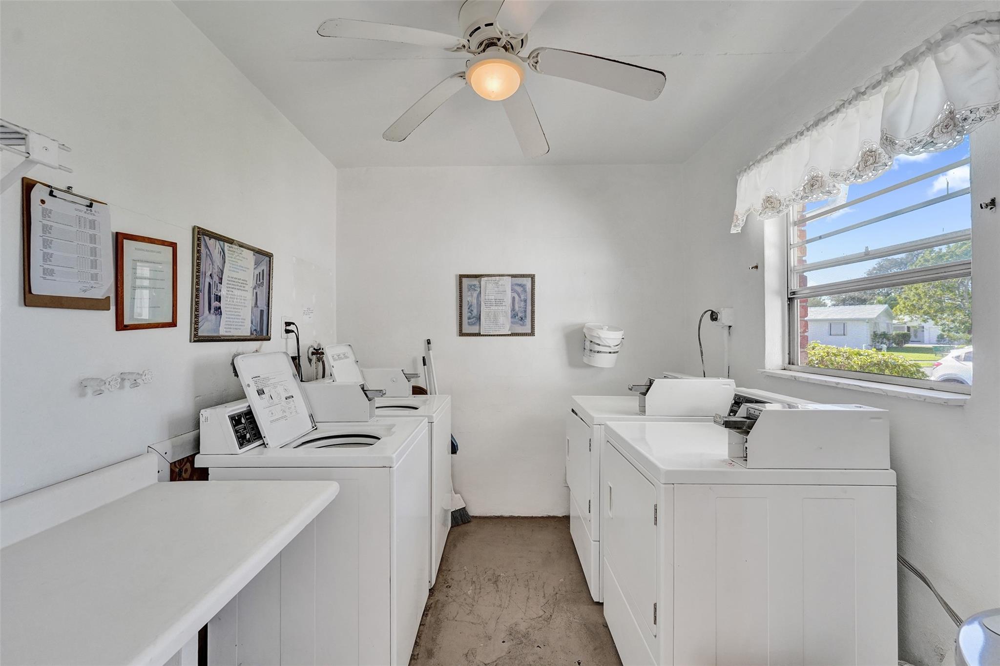 Leisureville Fairway 12 - Residential