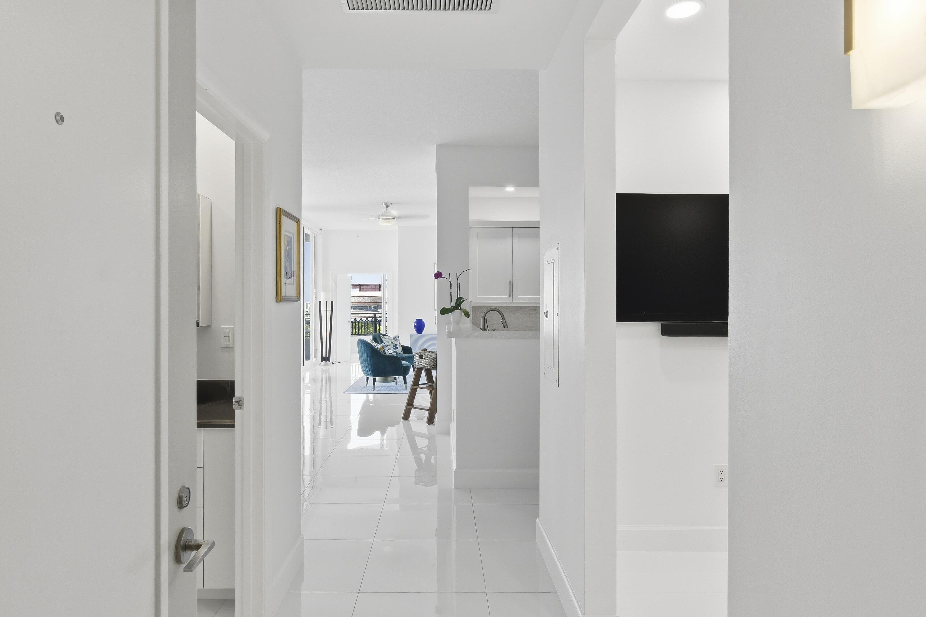 550 Okeechobee Boulevard 911