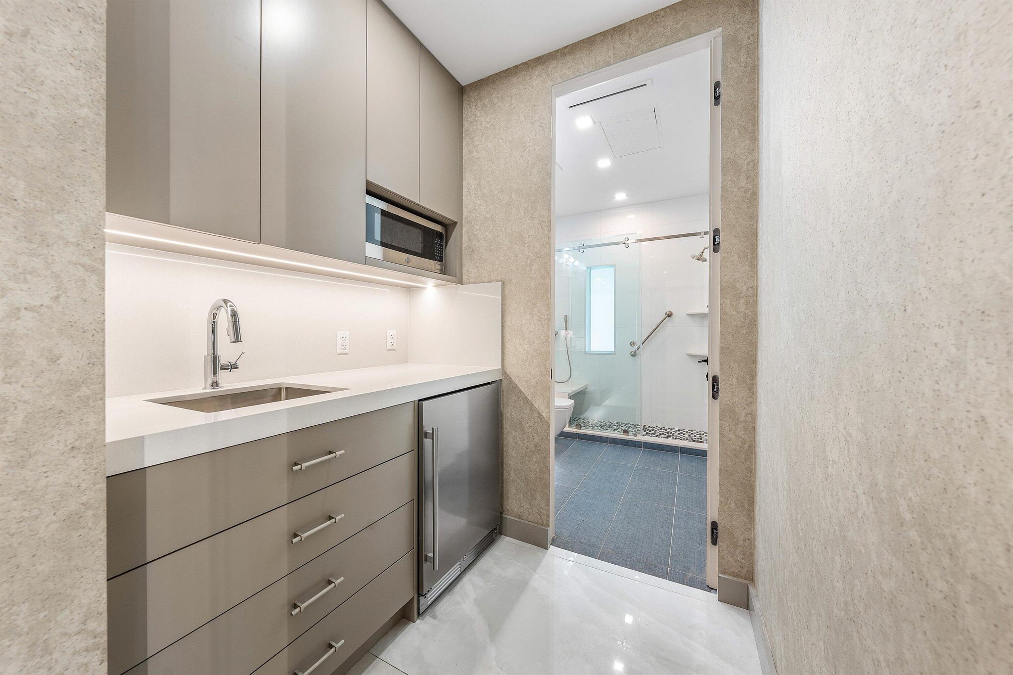 ESTANCIA III OF VIA VERDE - Residential