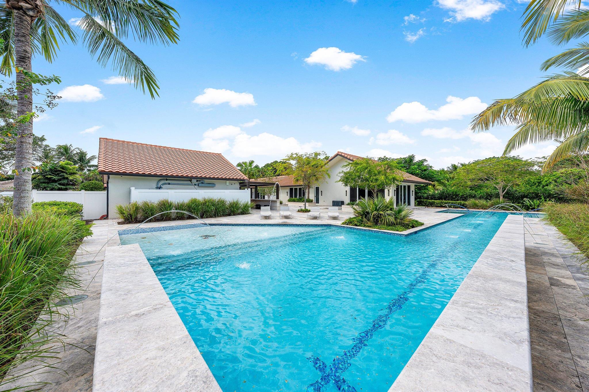 ESTANCIA III OF VIA VERDE - Residential