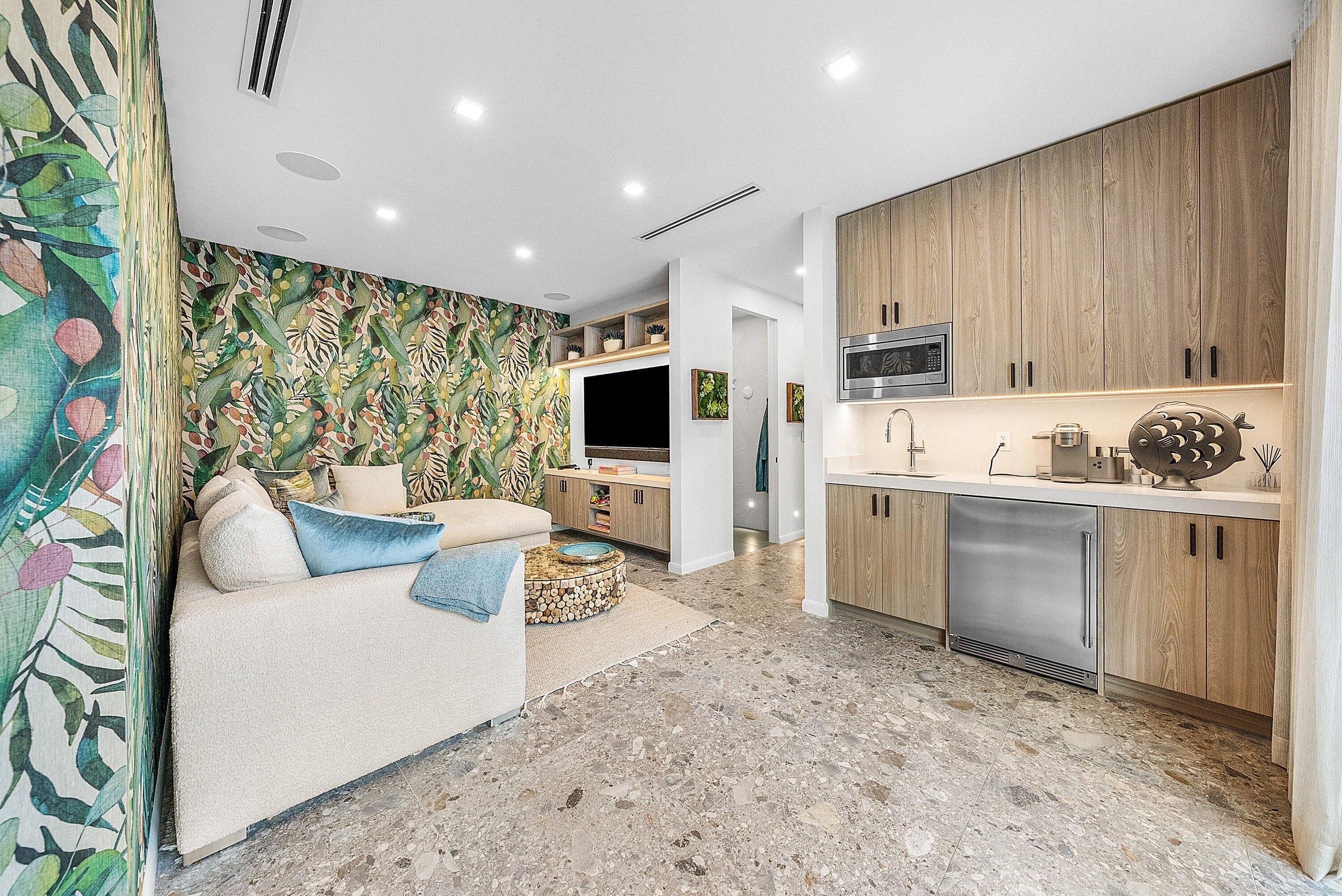 ESTANCIA III OF VIA VERDE - Residential