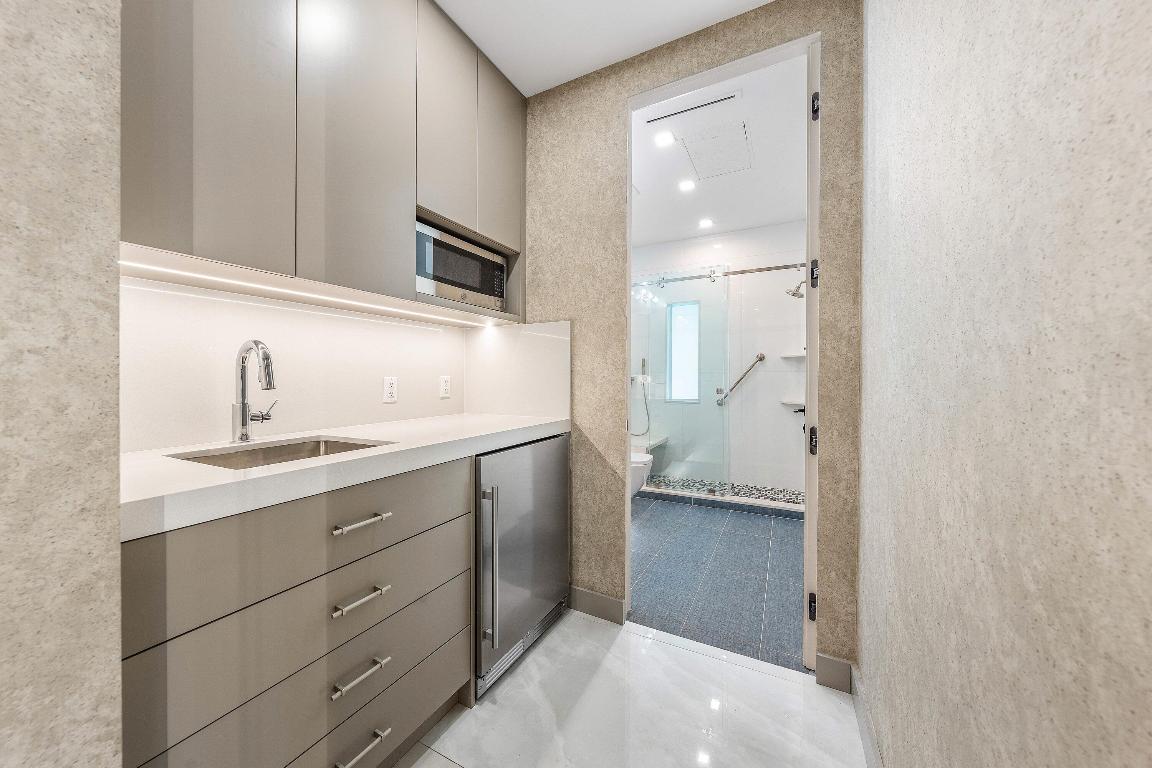 ESTANCIA III OF VIA VERDE - Residential