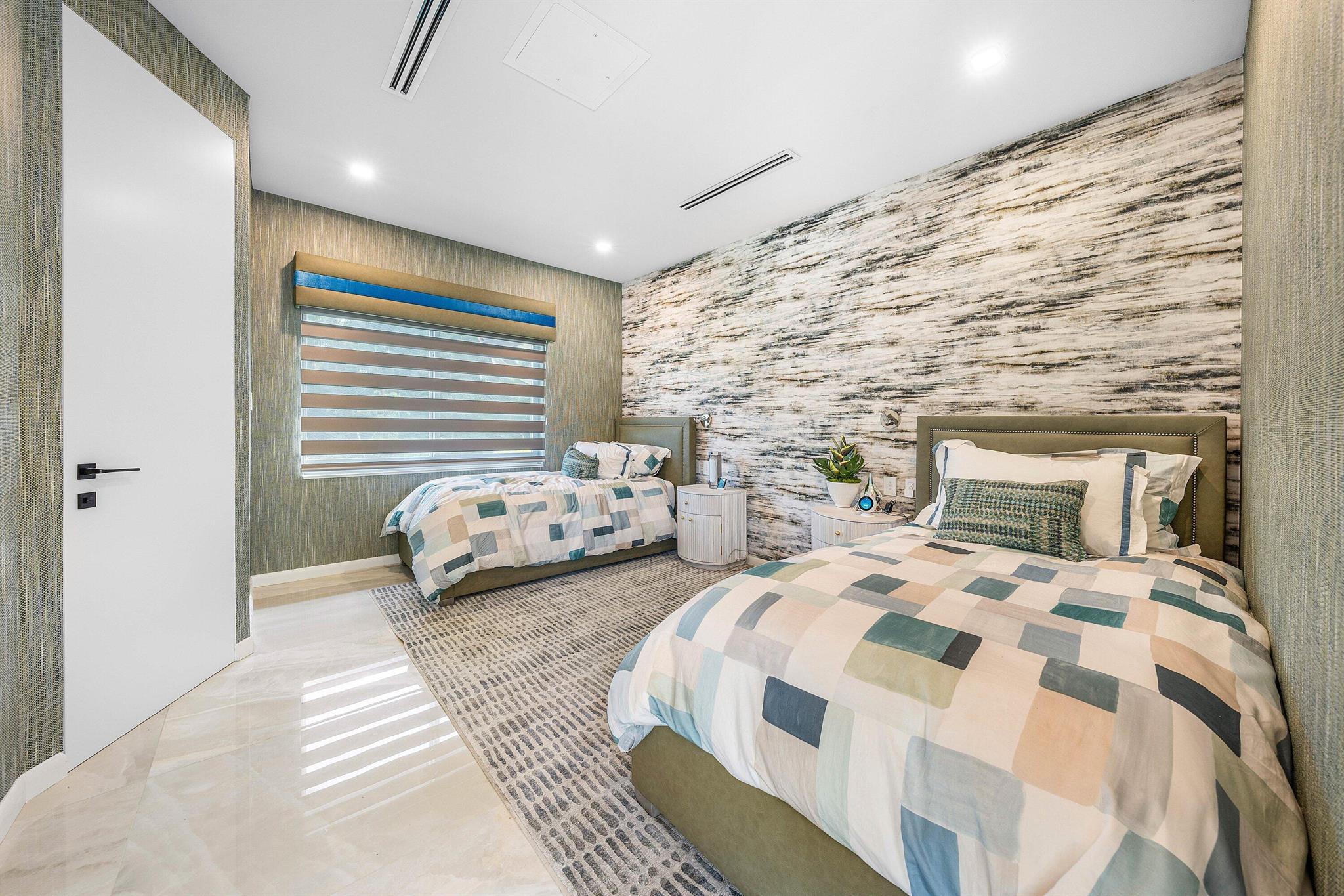 ESTANCIA III OF VIA VERDE - Residential