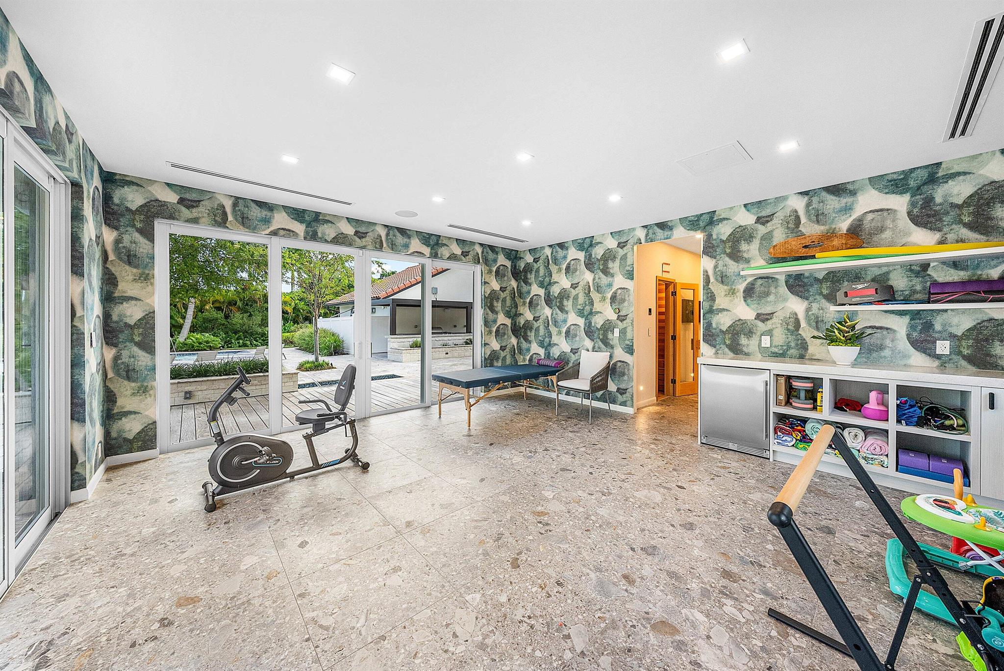 ESTANCIA III OF VIA VERDE - Residential