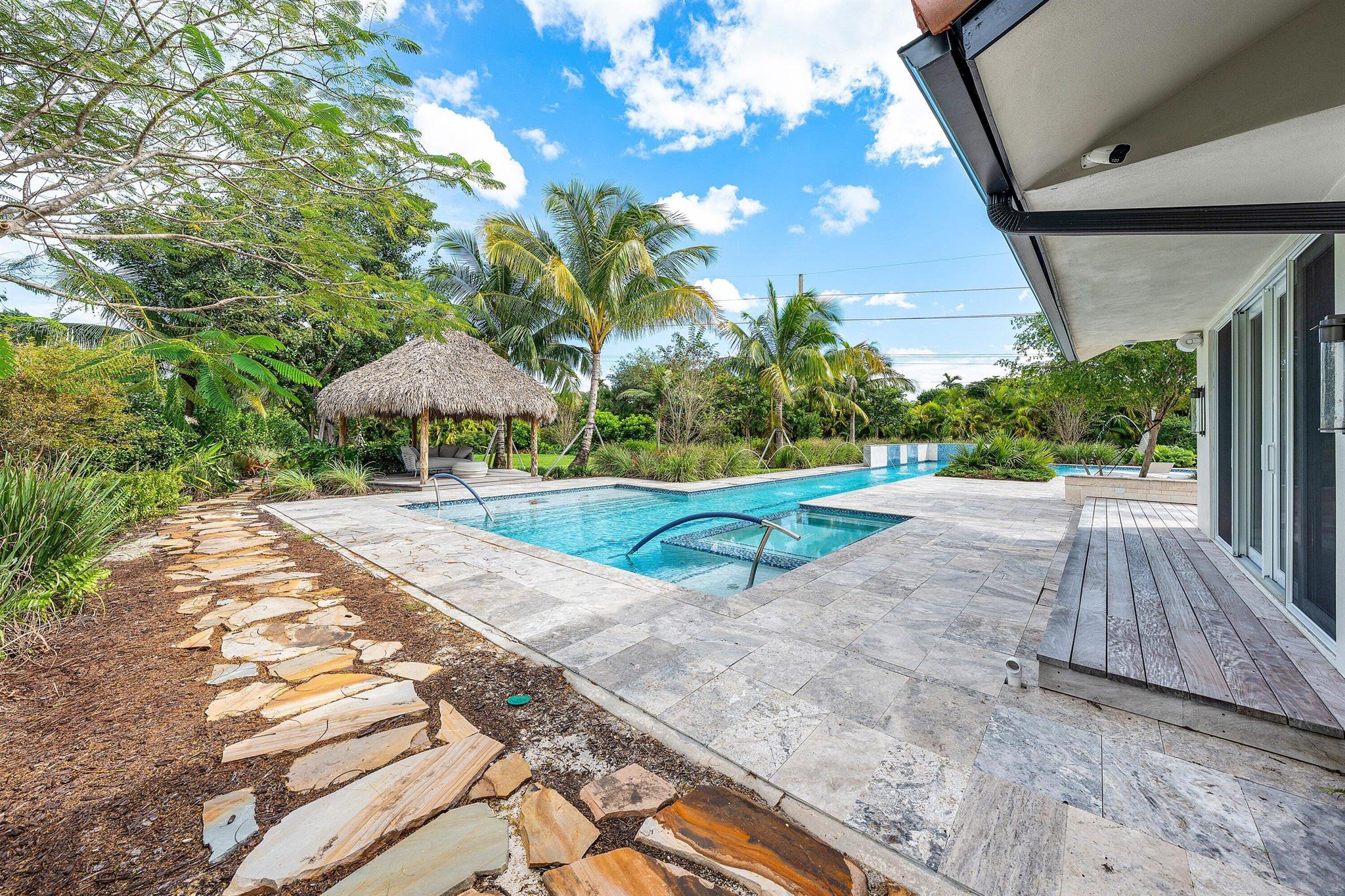 ESTANCIA III OF VIA VERDE - Residential