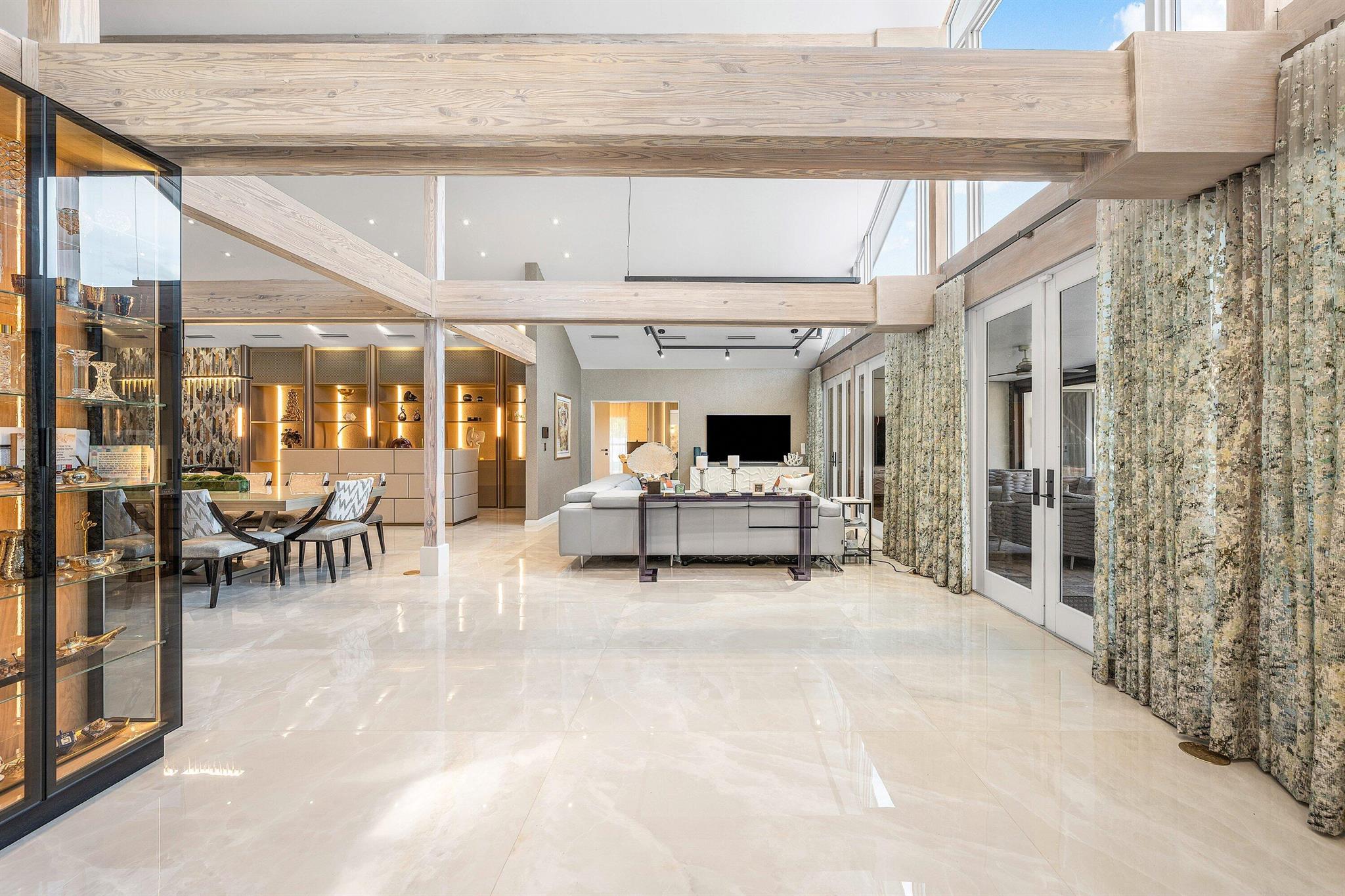 ESTANCIA III OF VIA VERDE - Residential