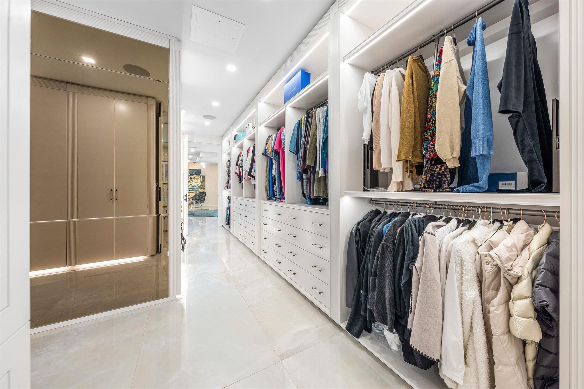 ESTANCIA III OF VIA VERDE - Residential