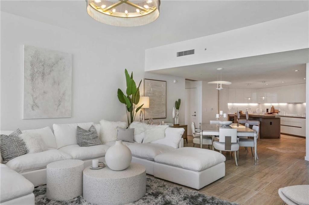 Four Seasons - Residential