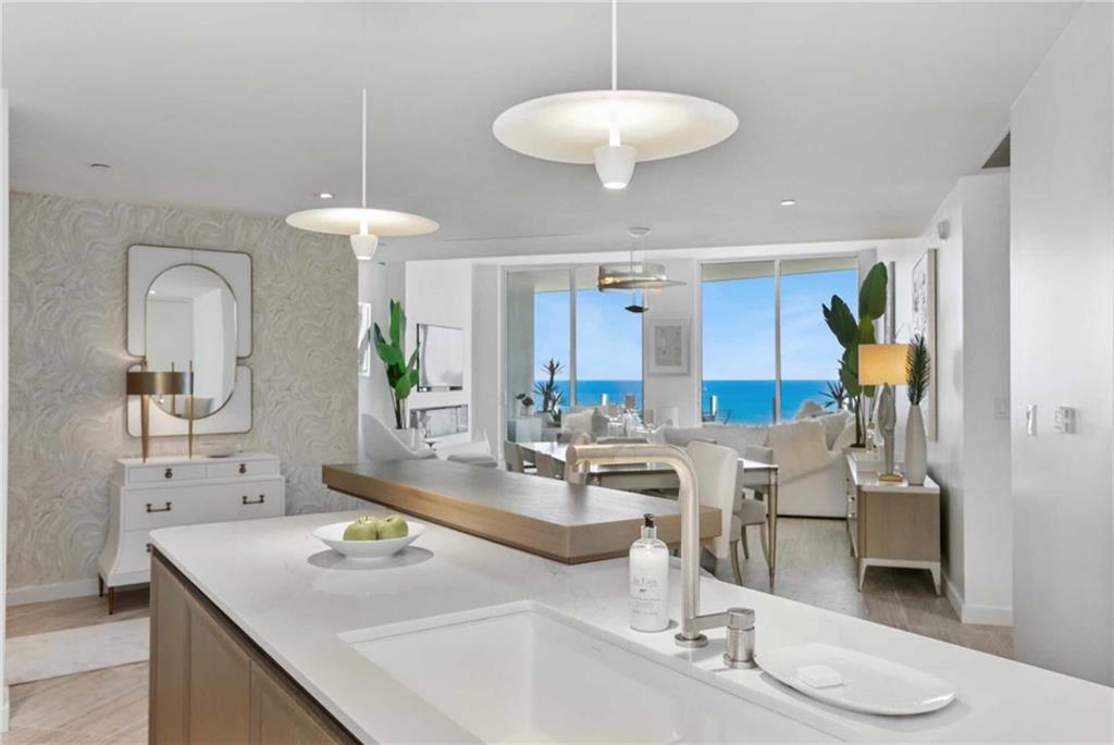 Four Seasons - Residential