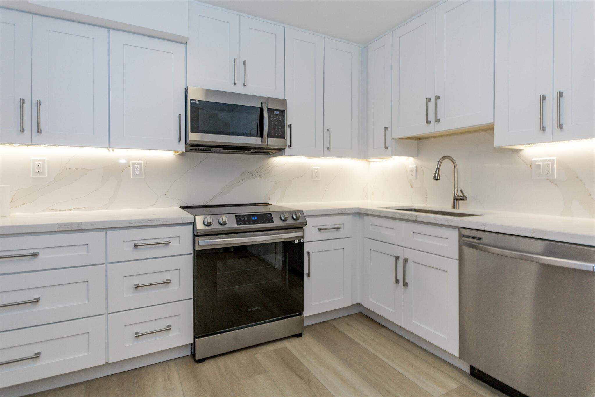 View photos, virtual tours, details... 2860 S Ocean Boulevard 415