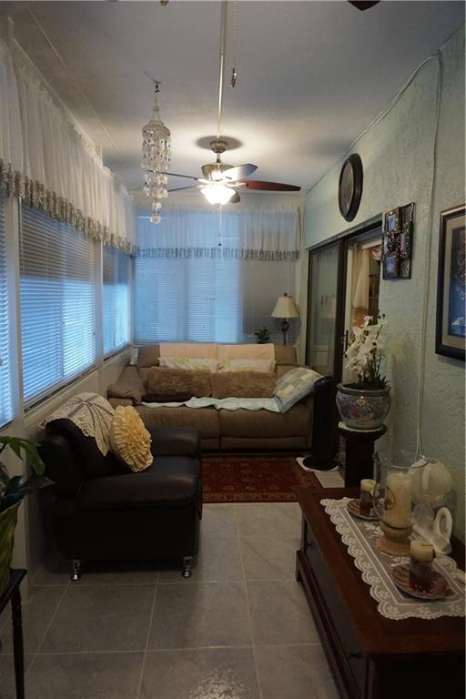 OAKLAND ESTATES RUBY - Residential