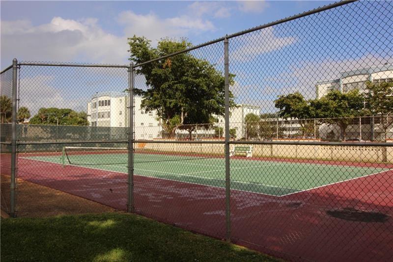 OAKLAND ESTATES RUBY - Residential