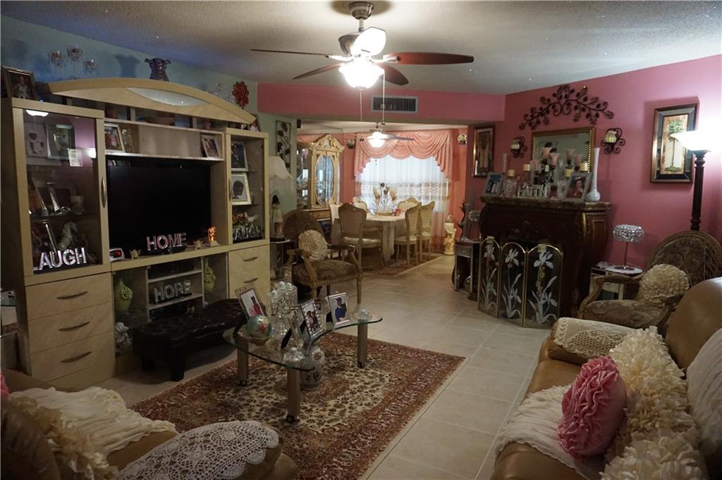 OAKLAND ESTATES RUBY - Residential