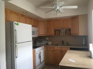 KINGS POINT SAXONY CONDOS - Residential Lease