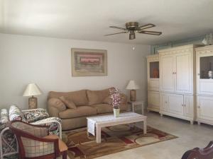 KINGS POINT SAXONY CONDOS - Residential Lease