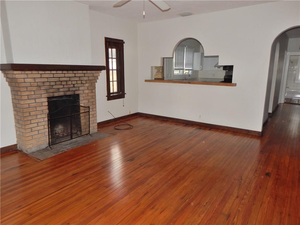 SAILBOAT BEND - Residential Lease