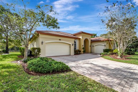 8123 Woodslanding Trail West Palm Beach FL 33411