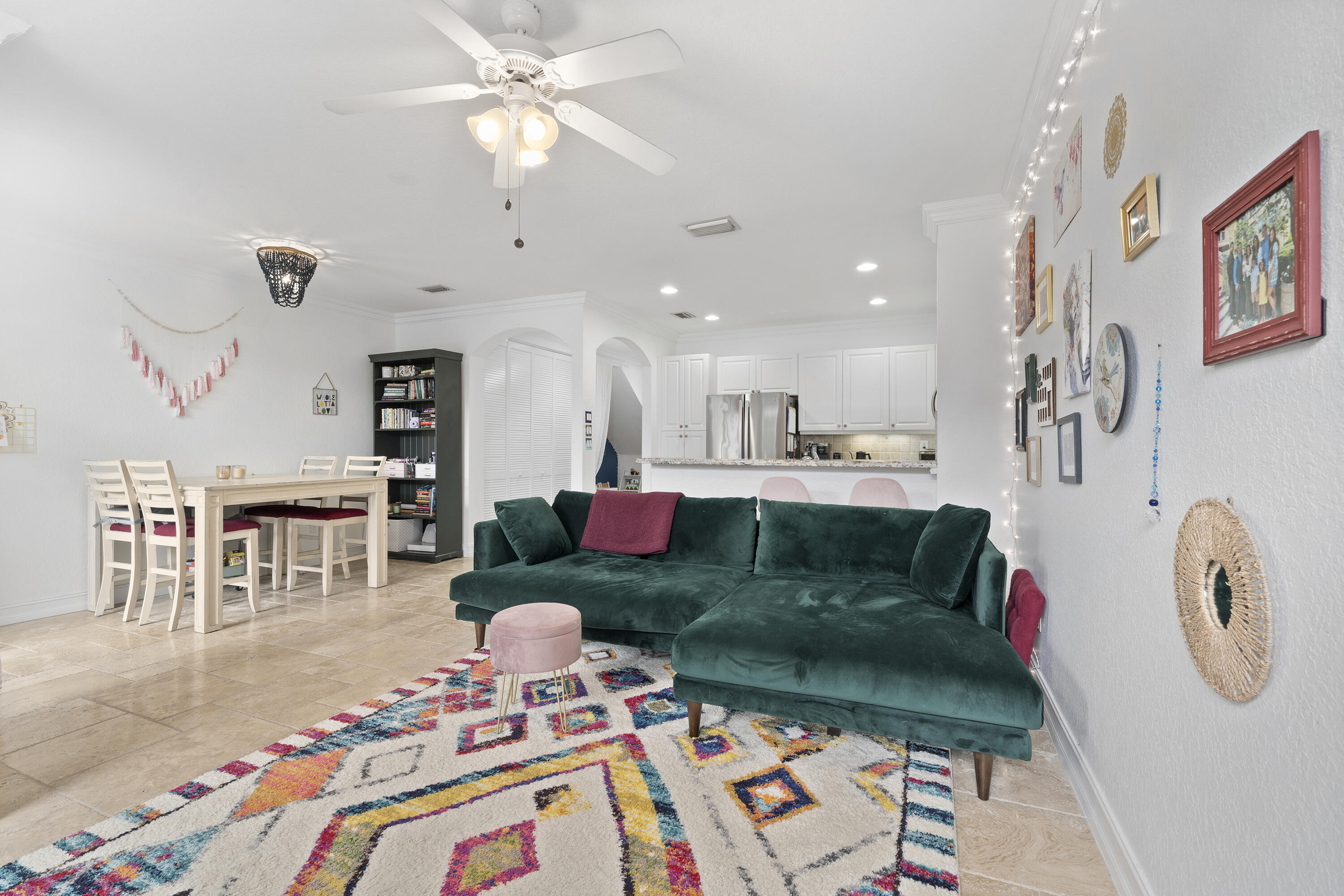 VILLAGE AT SWINTON SQUARE CONDO - Residential