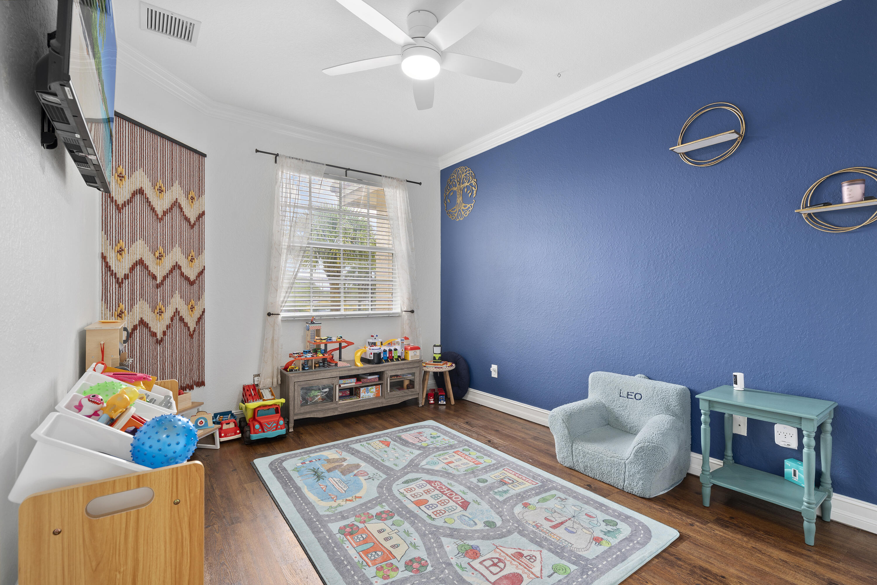 VILLAGE AT SWINTON SQUARE CONDO - Residential