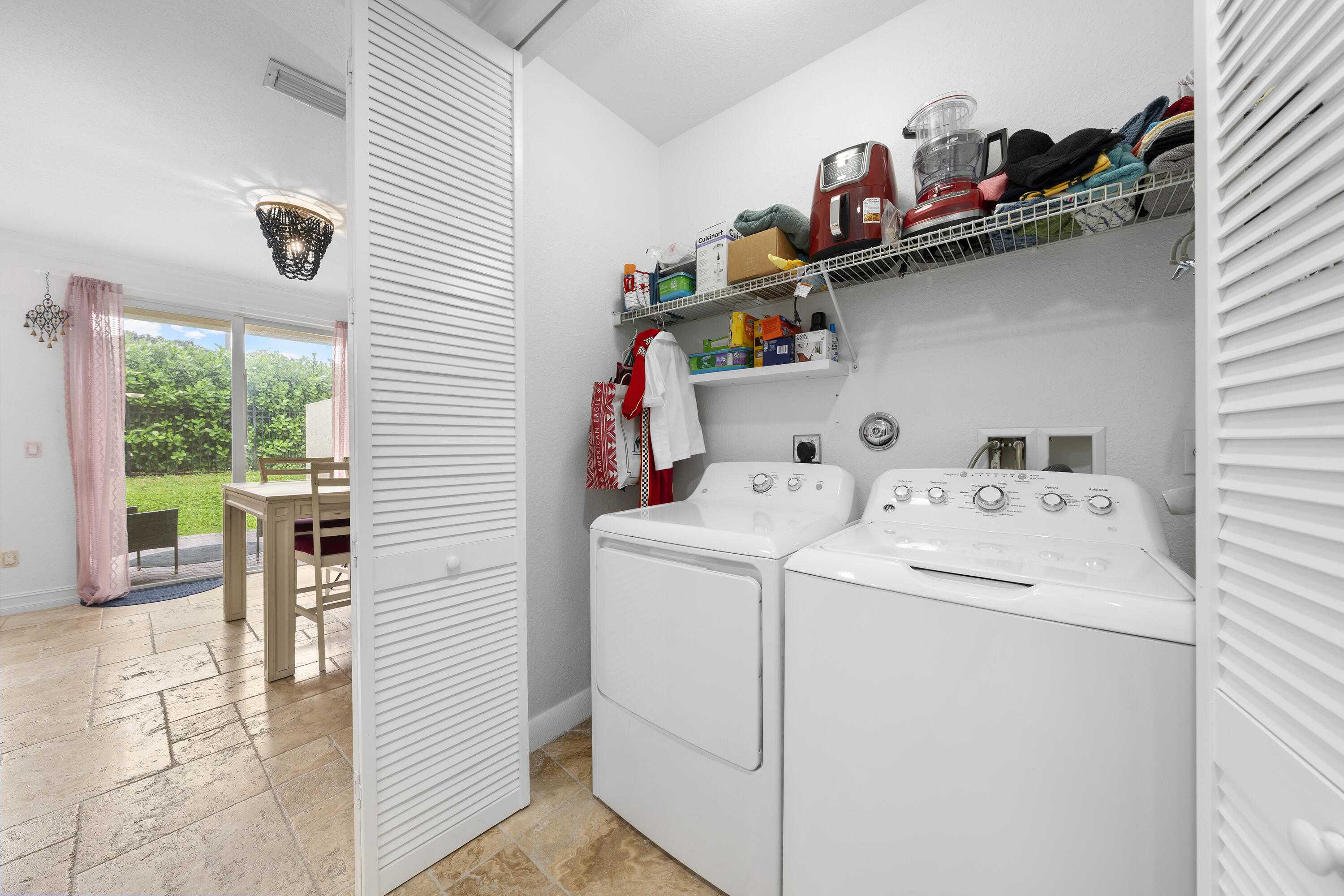 VILLAGE AT SWINTON SQUARE CONDO - Residential