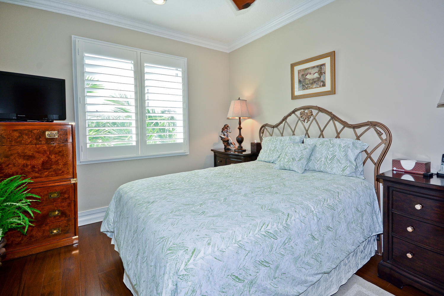 SURFSIDE HILLS - Residential