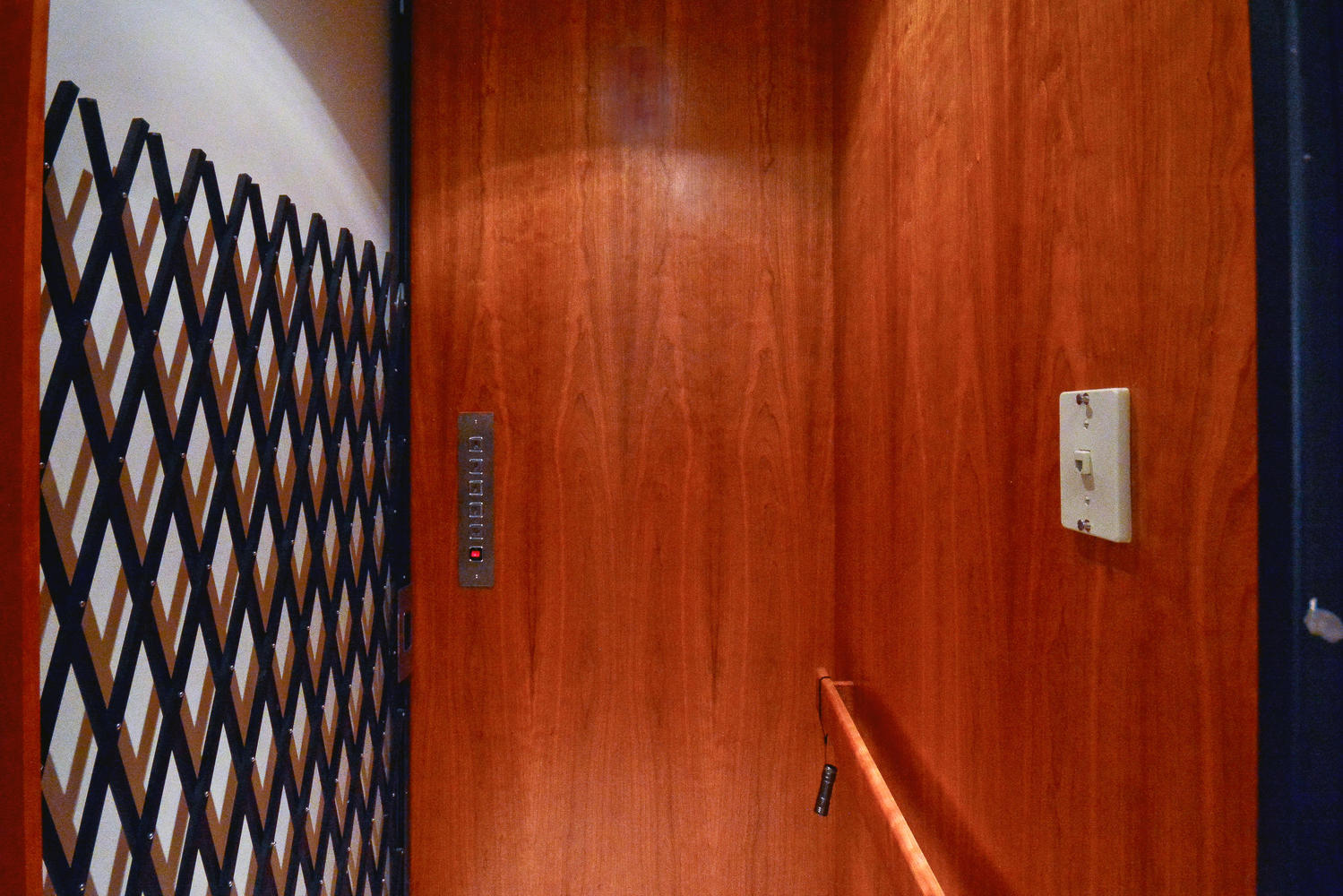 SURFSIDE HILLS - Residential