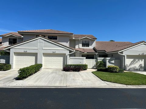 547 Prestwick Circle Palm Beach Gardens FL 33418