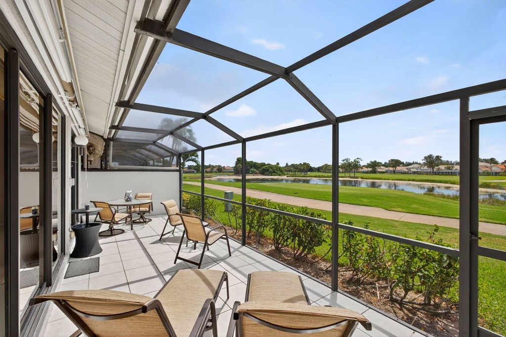 Photo of 547 Prestwick Circle, Palm Beach Gardens, FL 33418 (MLS # R11112541)