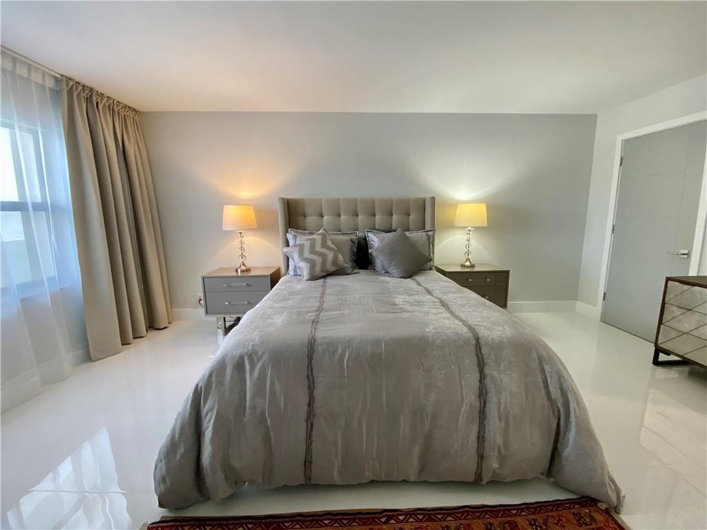 Shore Club - Residential