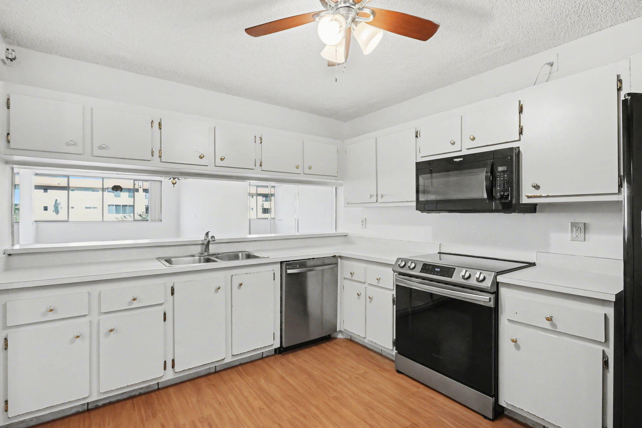 DORADO AT HAMPTONS WEST - Residential