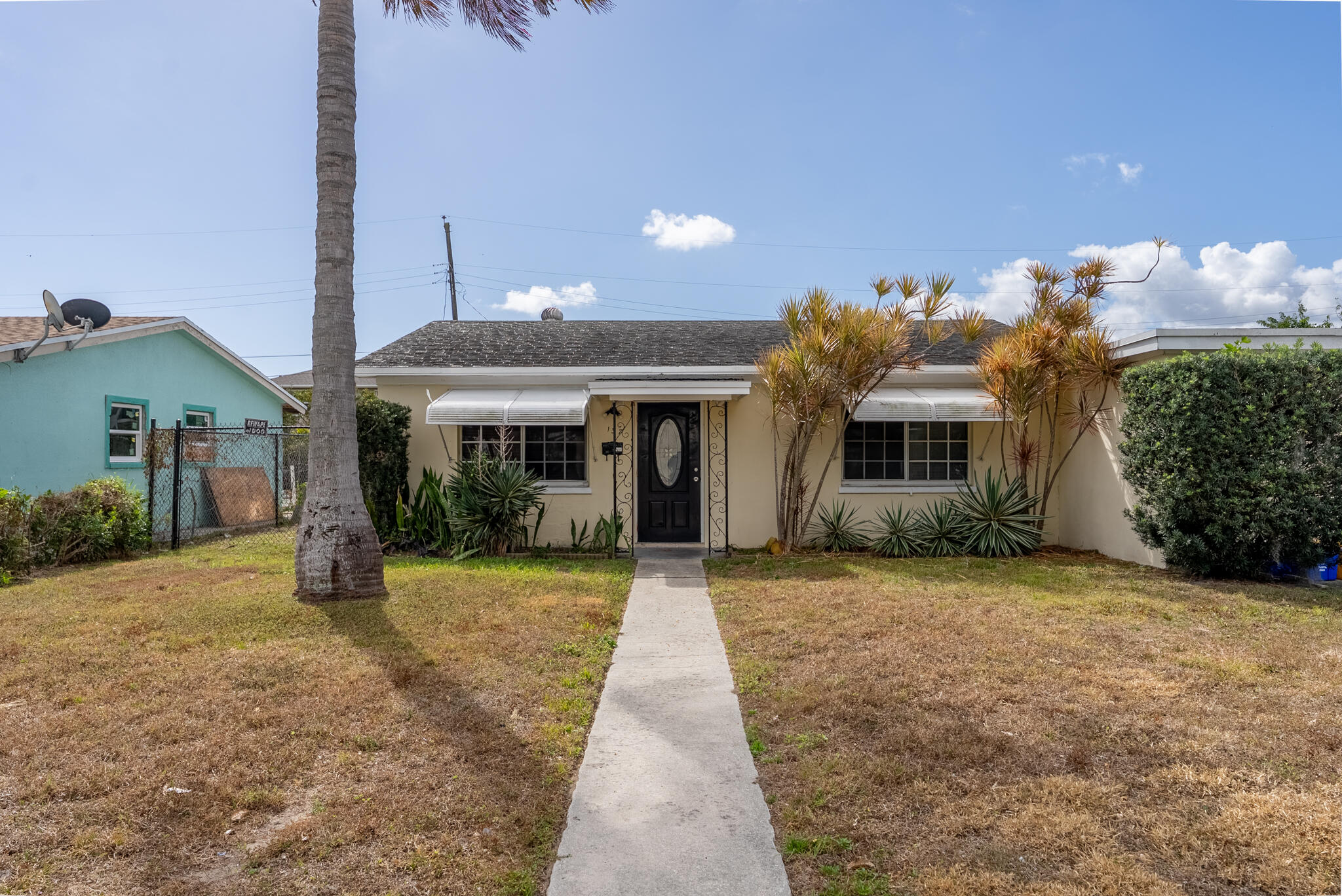 B AND G HOMES - Residential