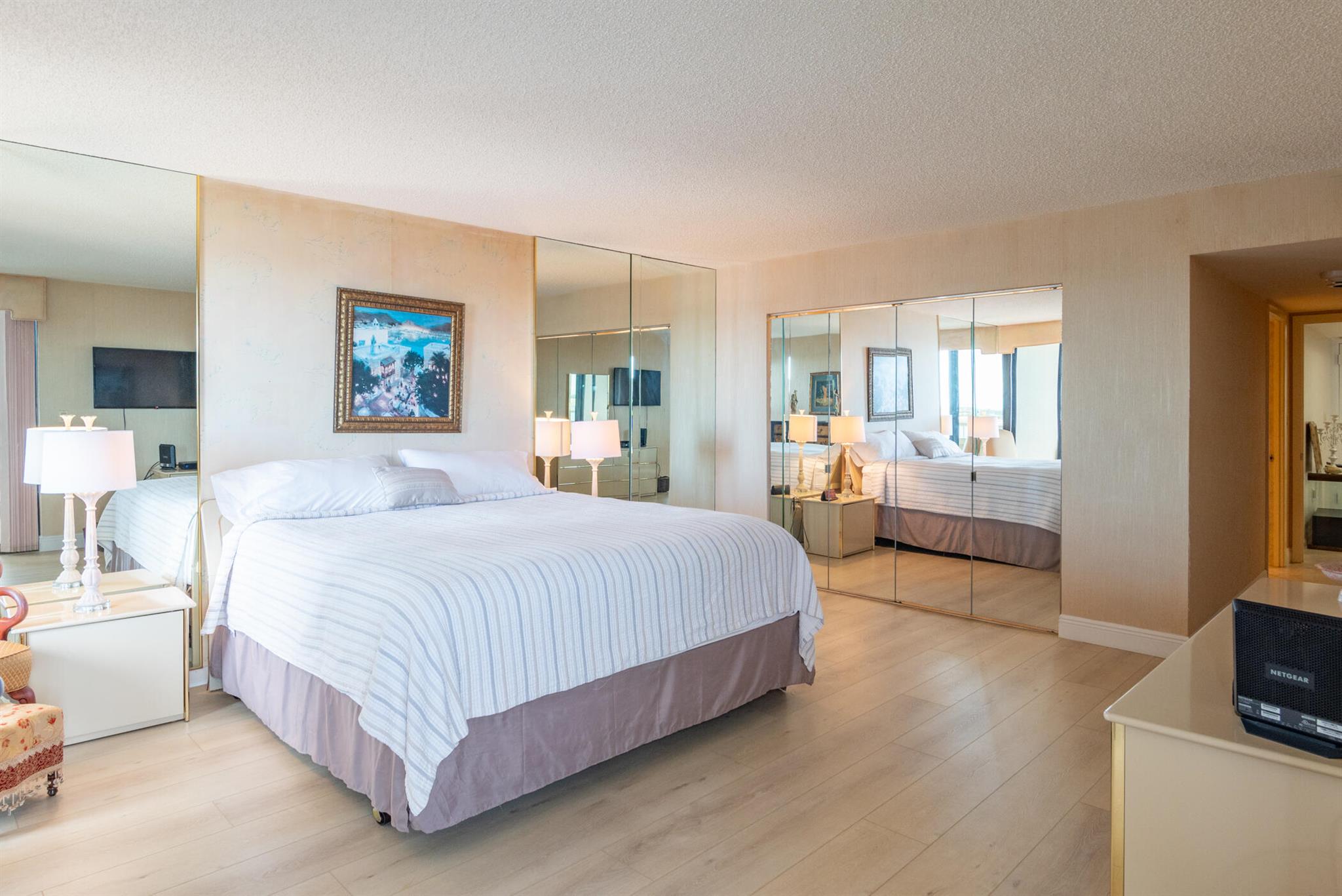 SEAWINDS CONDO - Residential