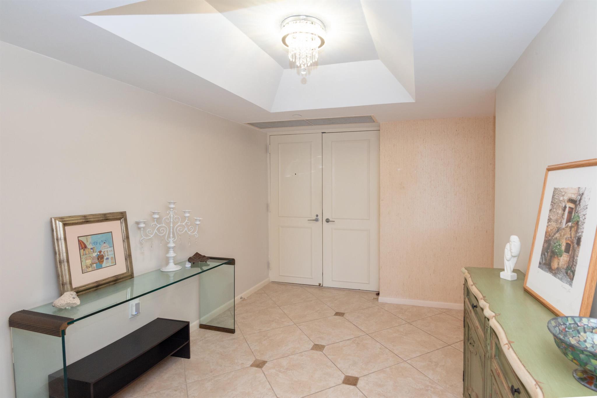 SEAWINDS CONDO - Residential