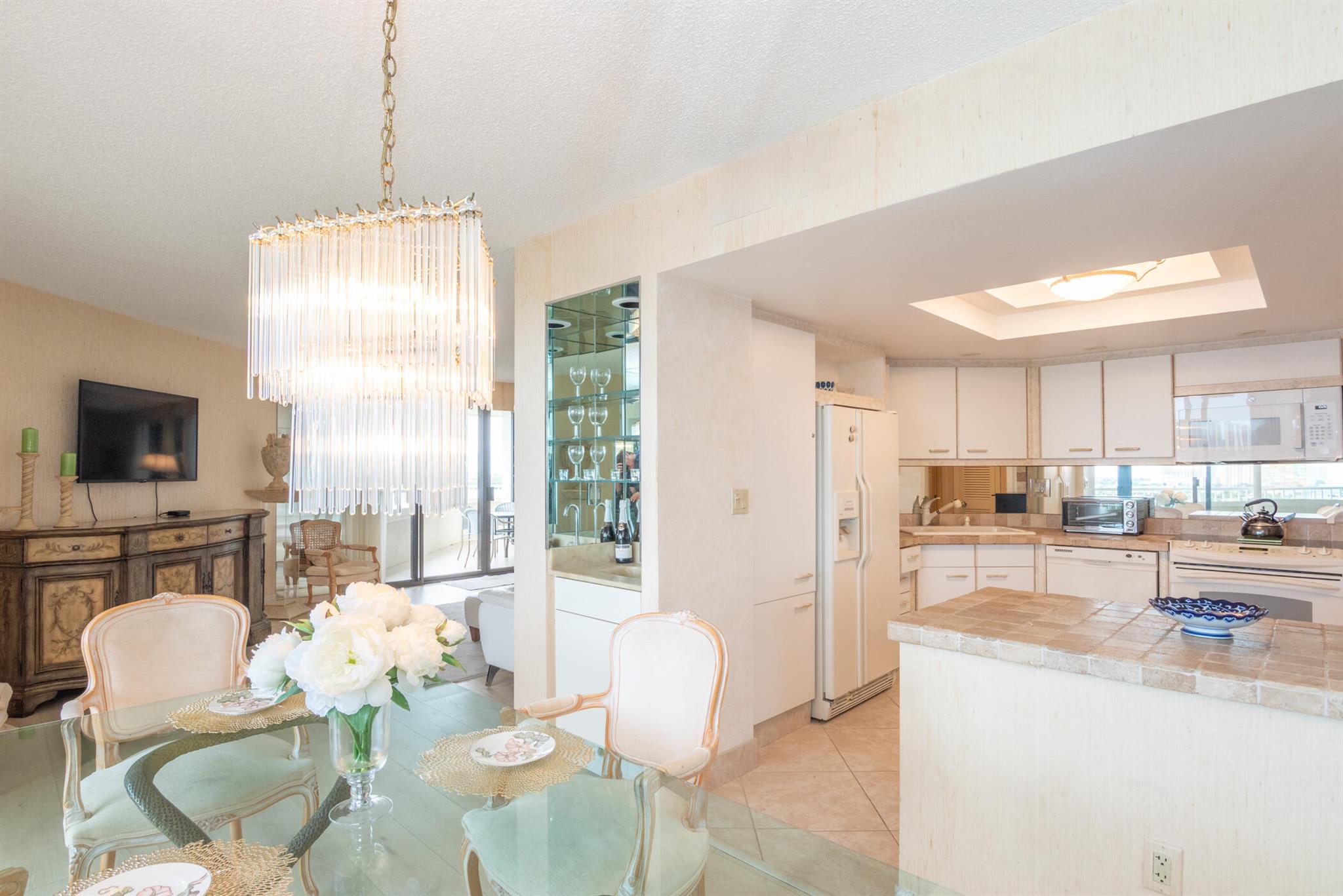 SEAWINDS CONDO - Residential