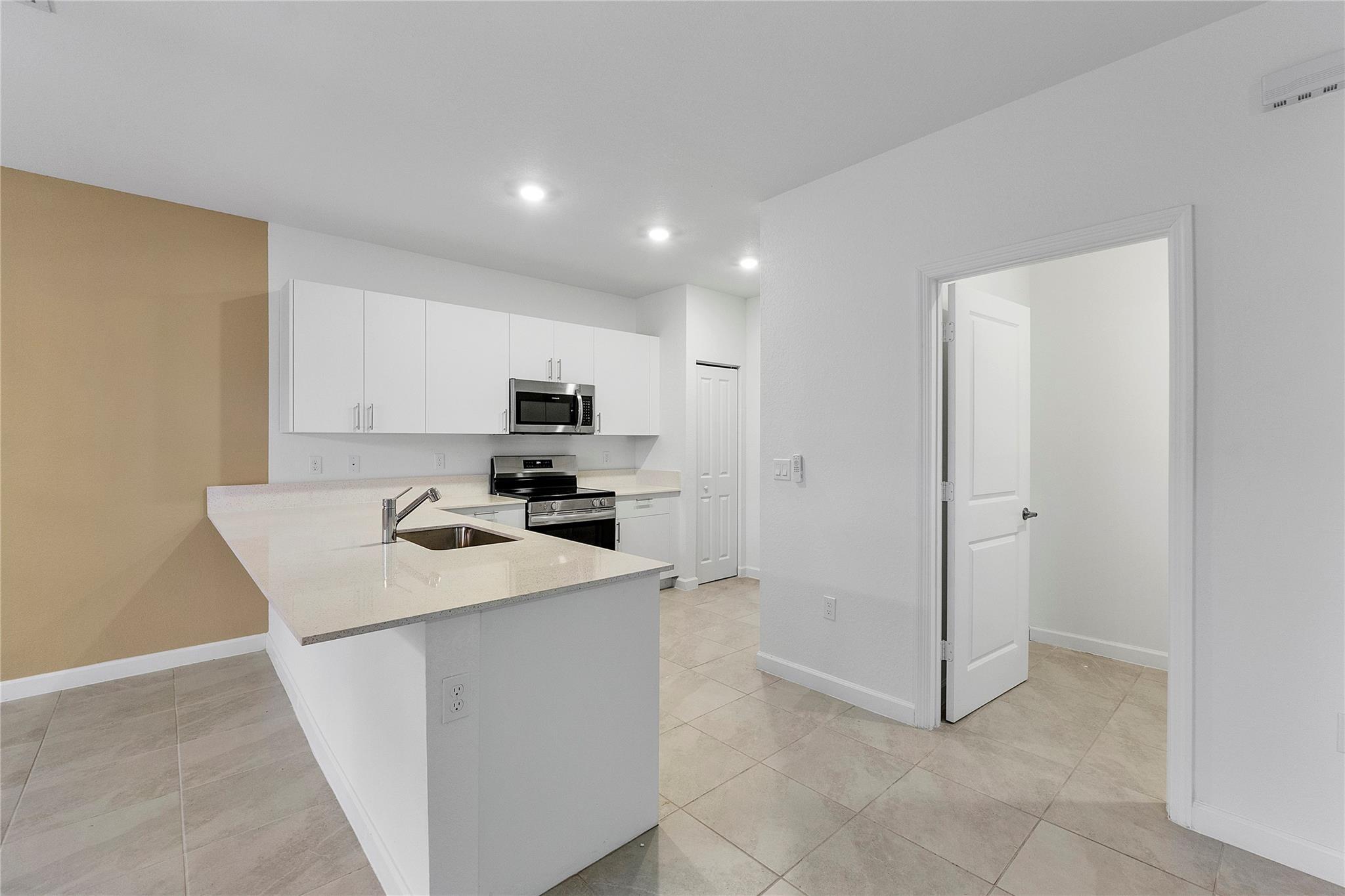 Dania Preserve - Residential